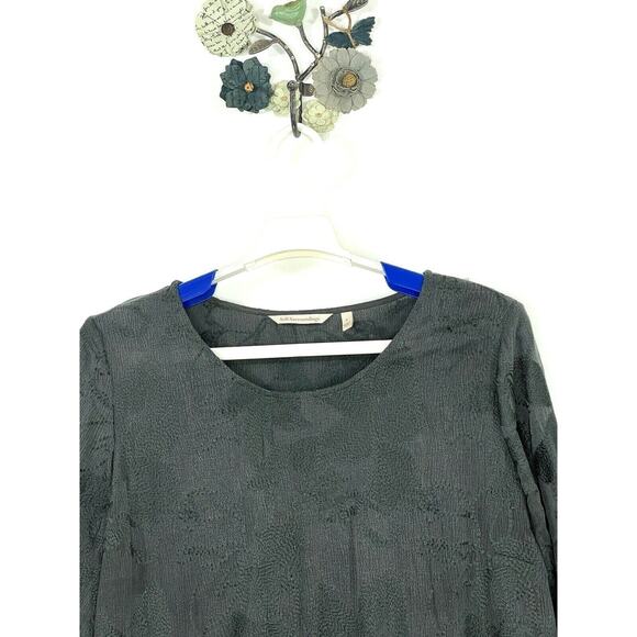Soft Surroundings Size Large Gray Asymmetric Front Hem Embroidered Tunic - Picture 2 of 10